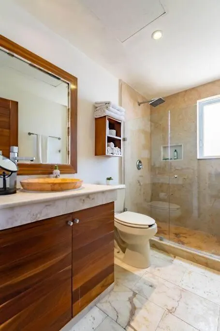 Sea-Front Villa, Isla Mujeres! Stunning Sea Views! 아파트