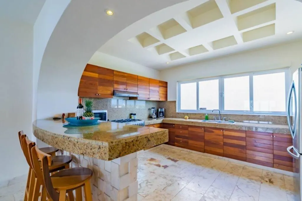 Sea-Front Villa, Isla Mujeres! Stunning Sea Views! المكسيك