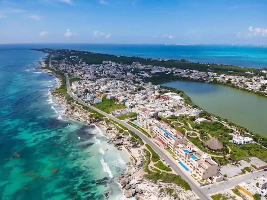 Sea-Front Villa, Isla Mujeres! Stunning Sea Views! 0*,  المكسيك